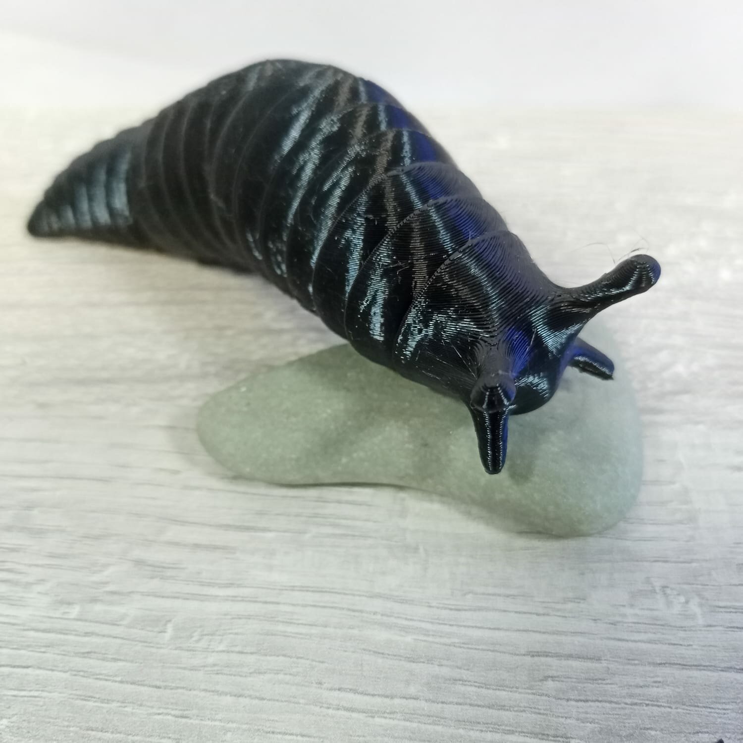 фото Игрушка- антистресс "Веселый слизняк" черный