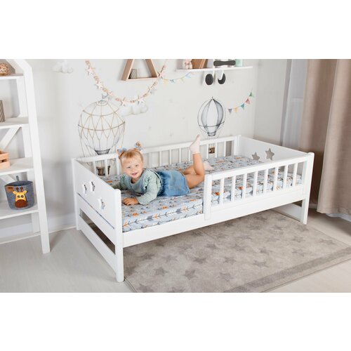 Кровать детская звёздное небо без ящиков с бортиком для детской деревянная белая 160х80 19900₽