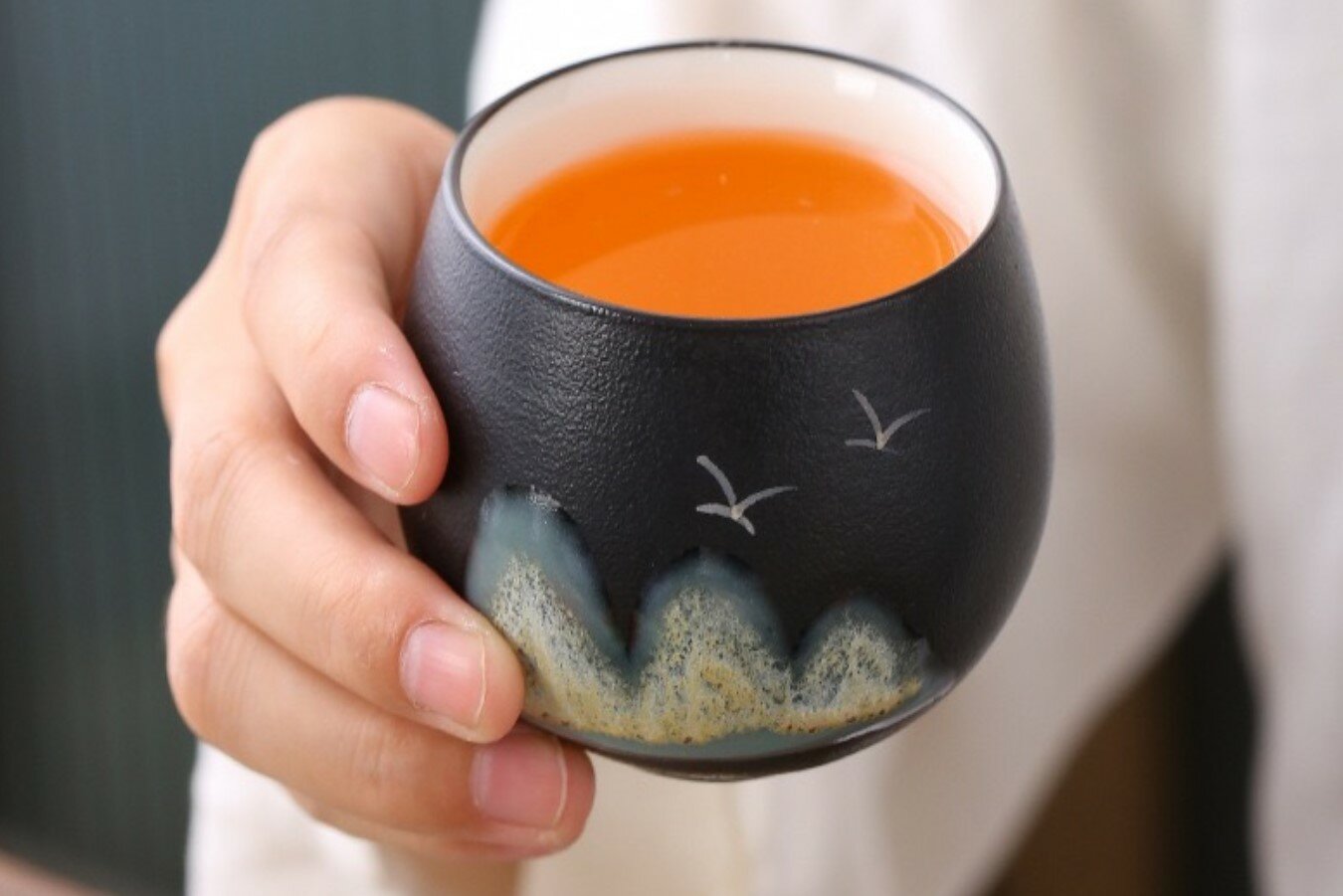 Пиала для чая Черная "Горы"керамика,150 мл — фото 1