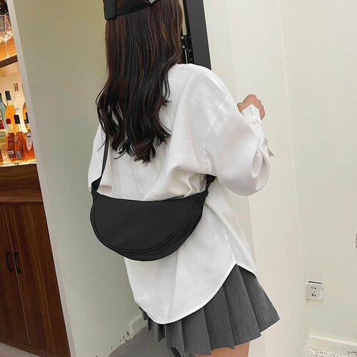 фото Сумка багет , черный нет бренда