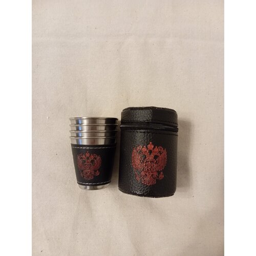 Набор стопок с чехлом 