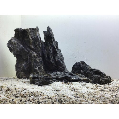 Декор аквариумный черный камень сейрю лот 01 Япония