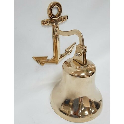 Рында на кронштейне 