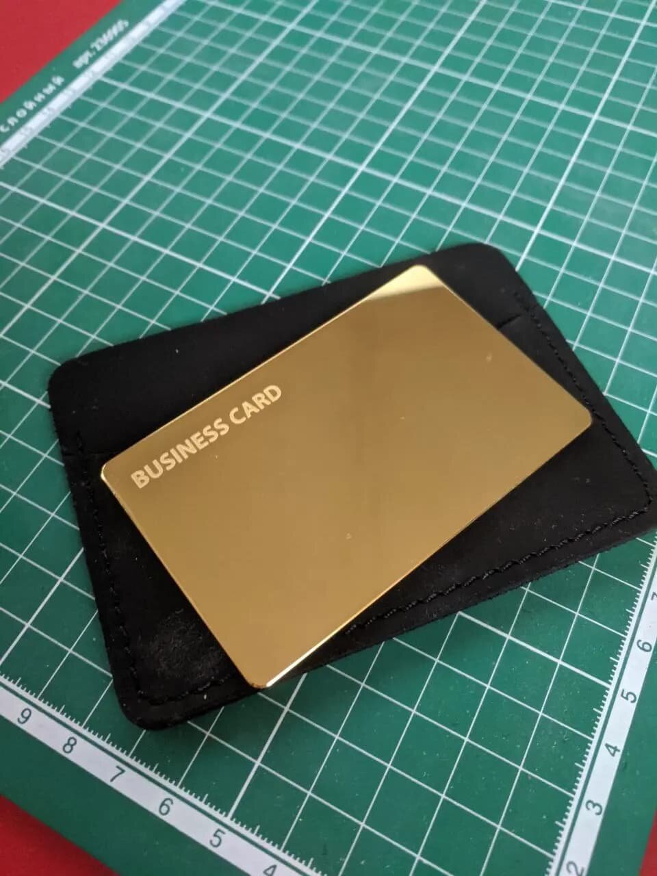 Умная электронная визитка на NFC-карте из металла (Gold 24K) с бесплатной виртуальной картой