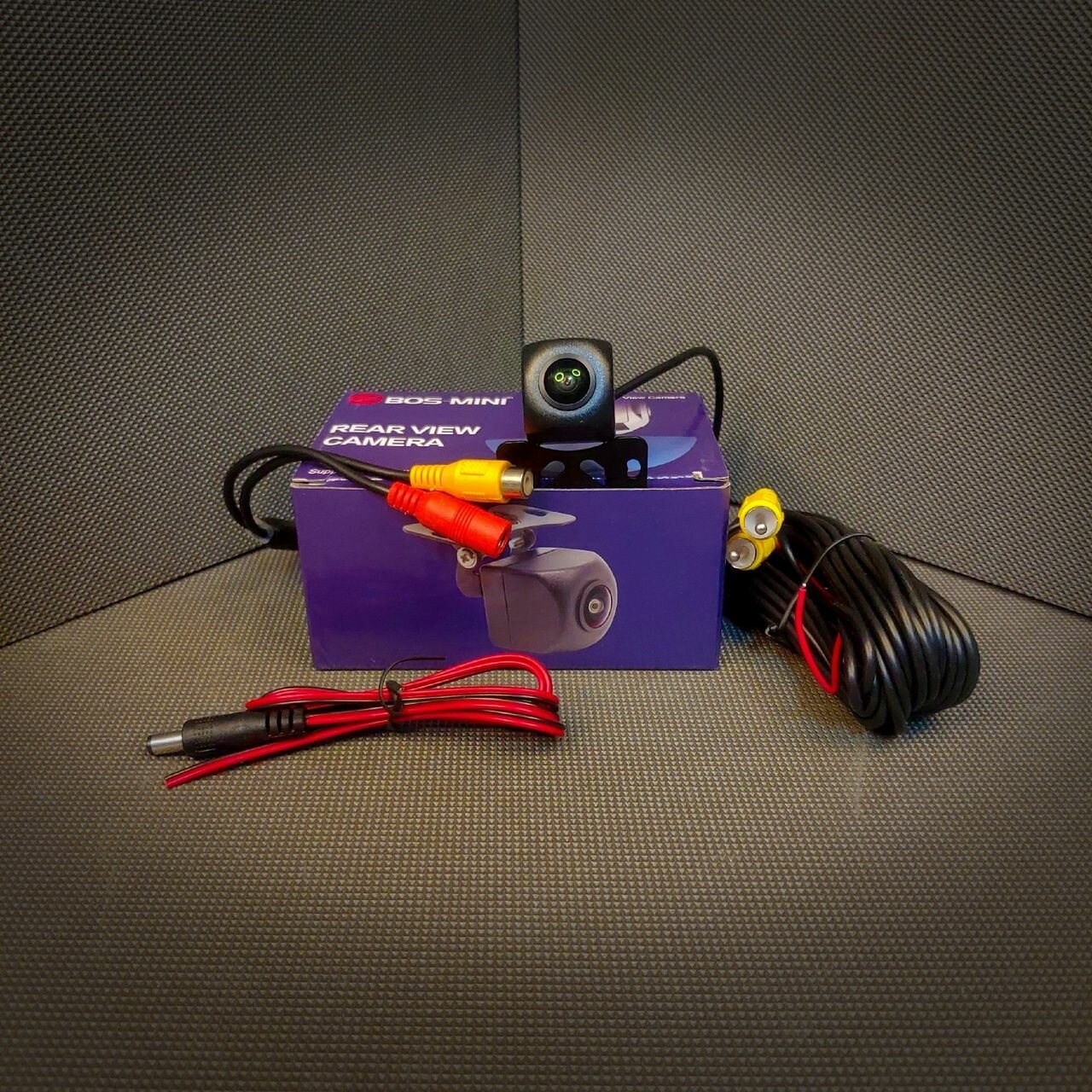 Камера заднего вида AHD BOS-MINI E266 камера переднего вида