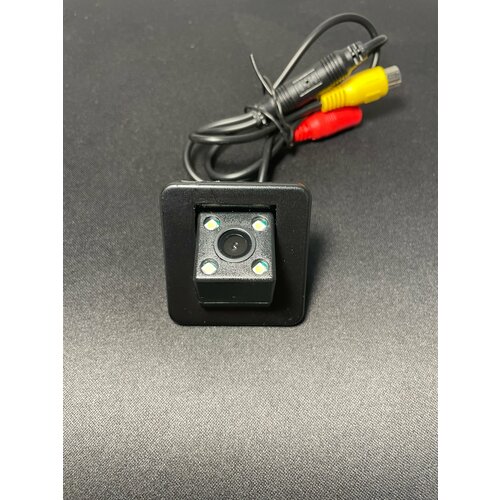 Камера заднего вида для Hyundai Elantra 11-18 Kia Cerato 13-18 Разм48мм44мм 1150₽