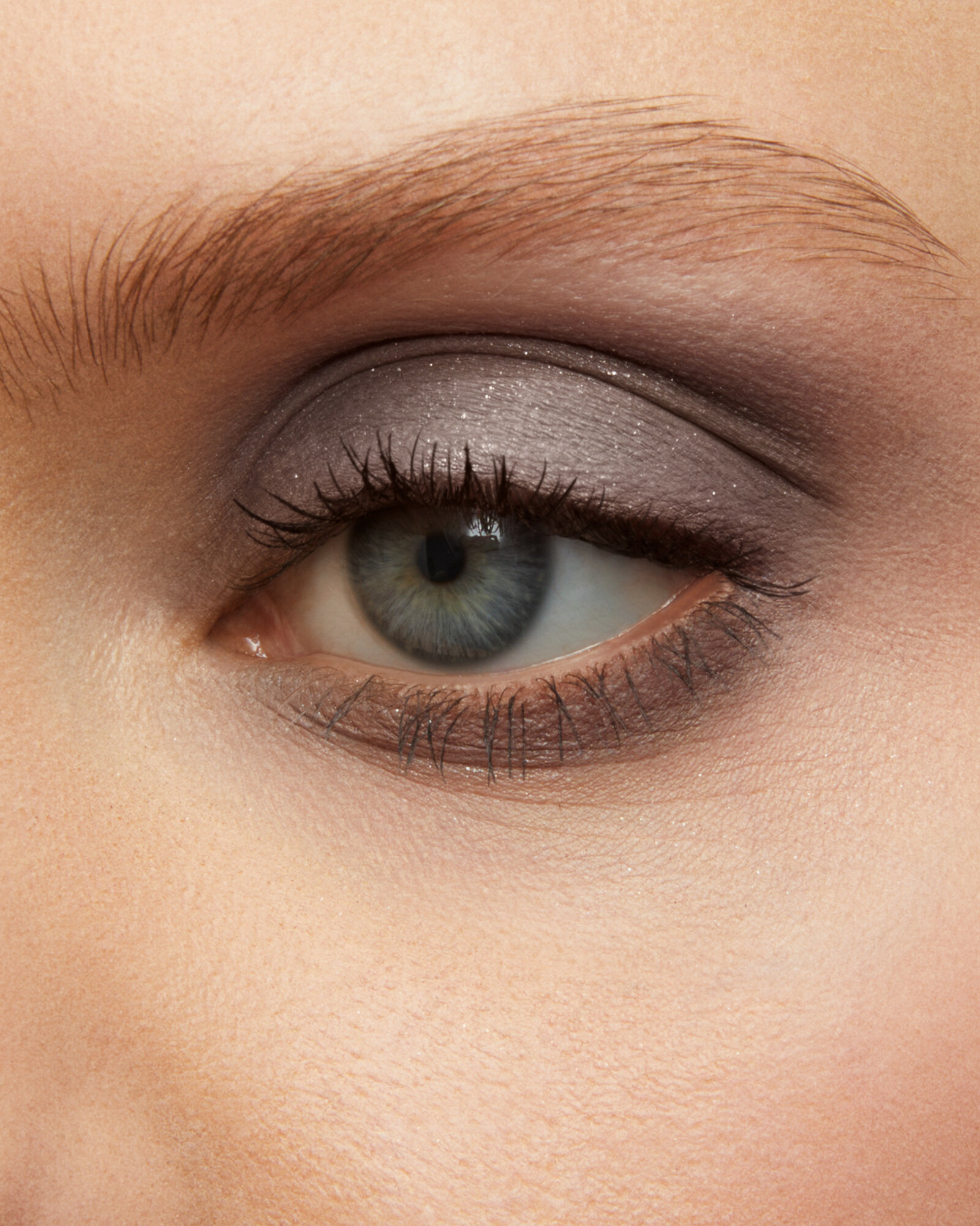 Тени для век сияющие INGLOT SPARKLING FREEDOM, оттенок №906, сияющий шиммер, 2.5 г — фото 1