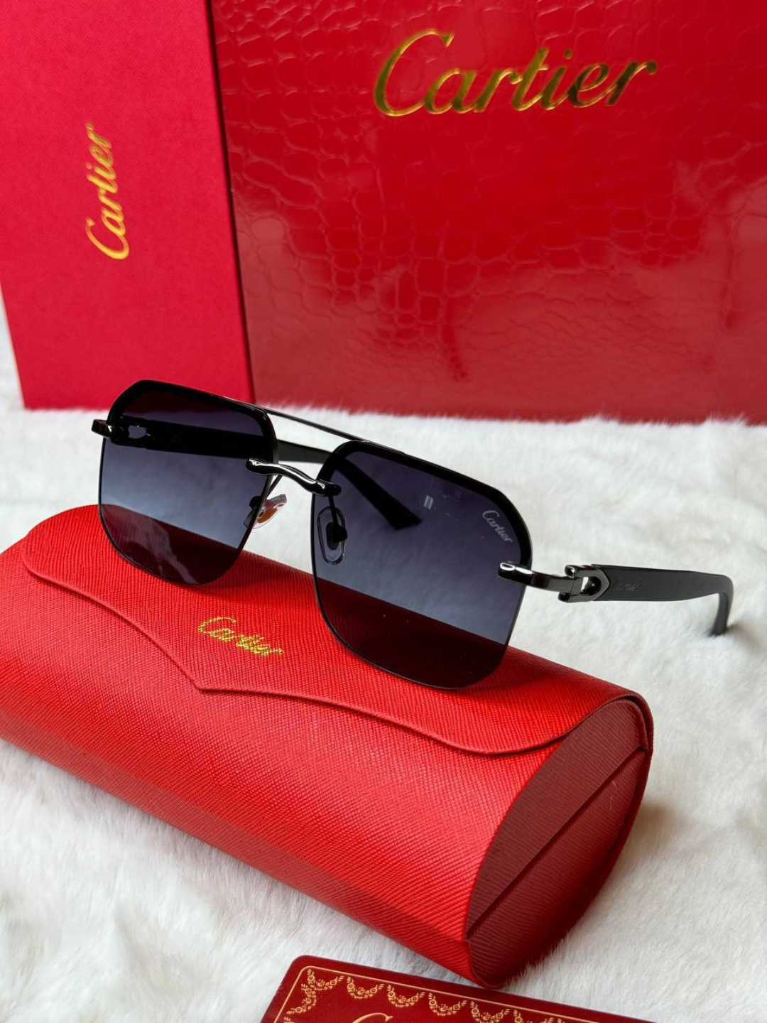 Солнцезащитные очки