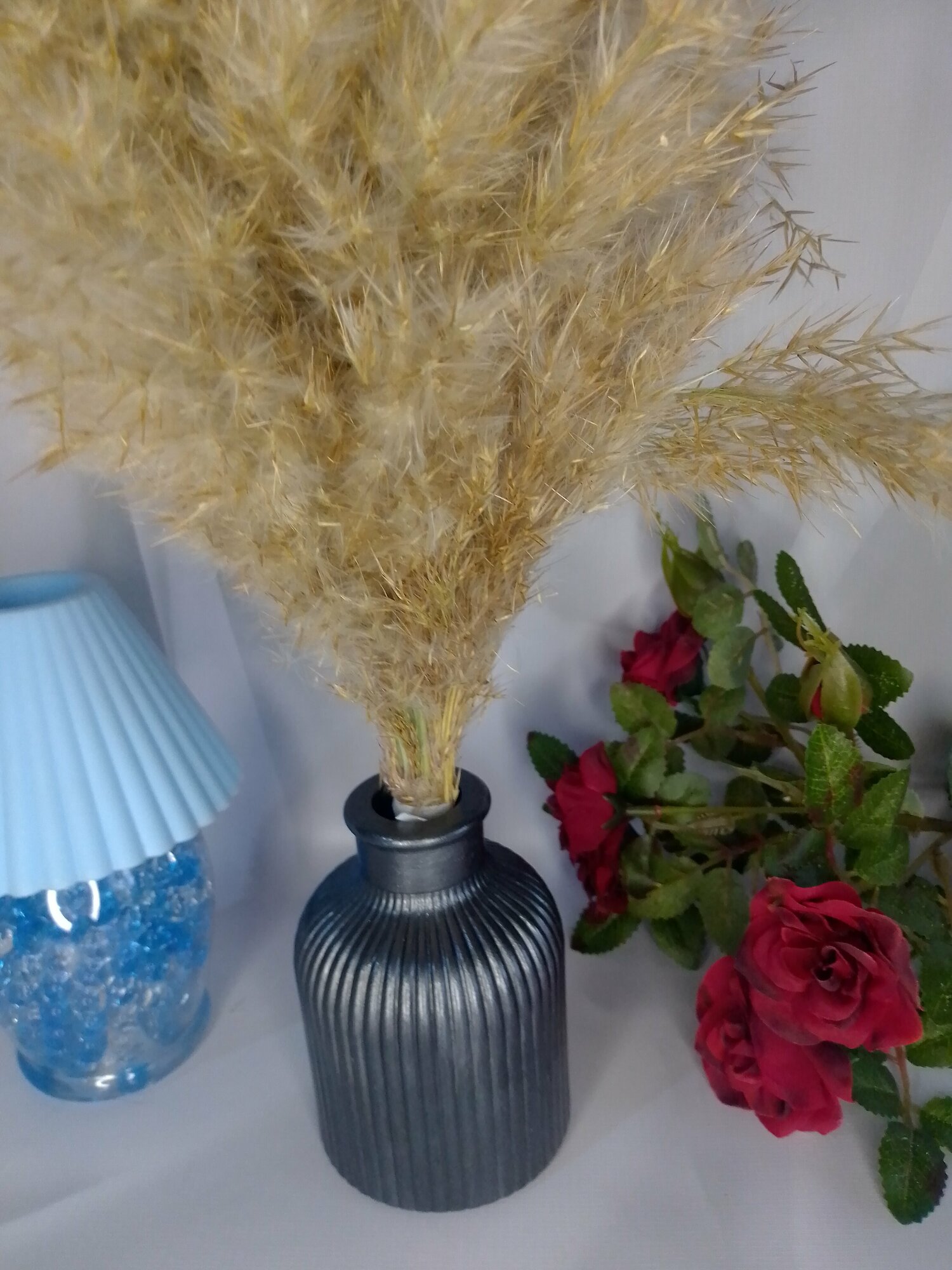 Декоративная ваза для сухоцветов