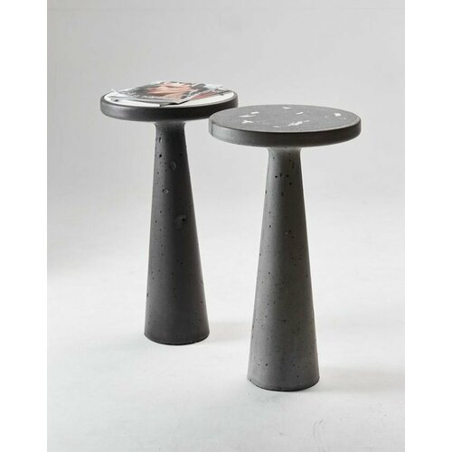 Стол кофейный INTROVERT серый бетон