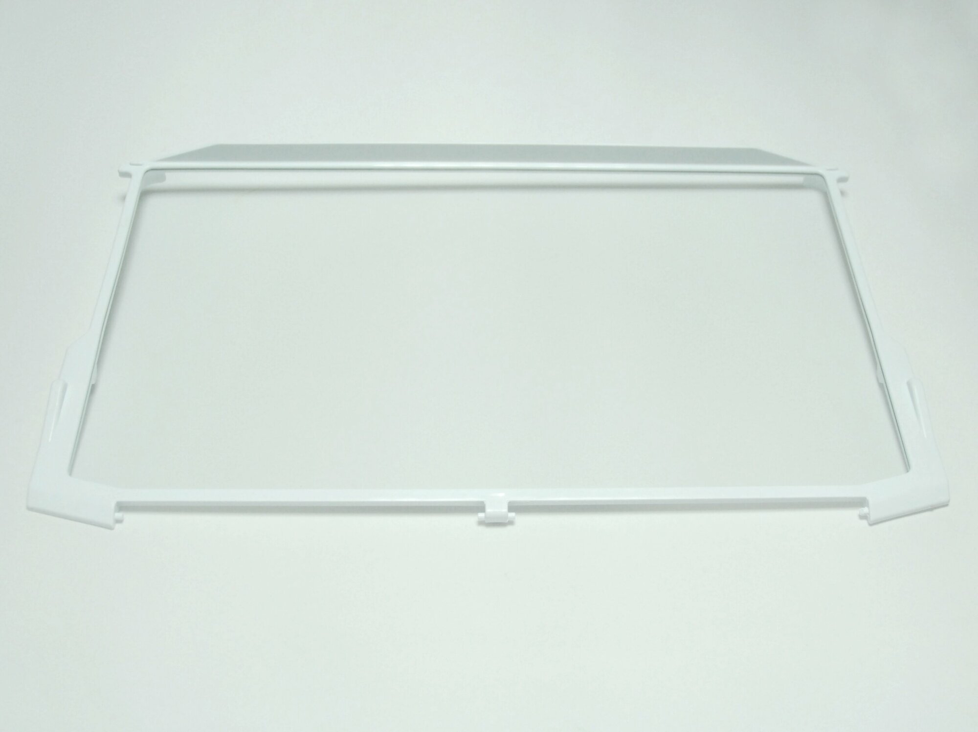 фото Полка стеклянная с обрамлением холодильника Атлант