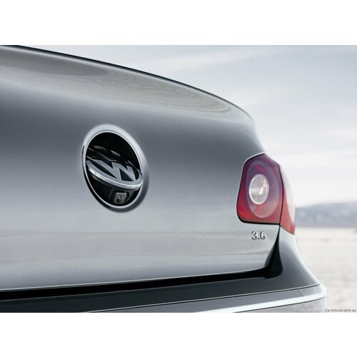Камера заднего вида в логотип Volkswagen PoloPassatgolf и другие Камера заднего вида в логотип Volkswagen PoloPassatgolf и другие 1060000₽