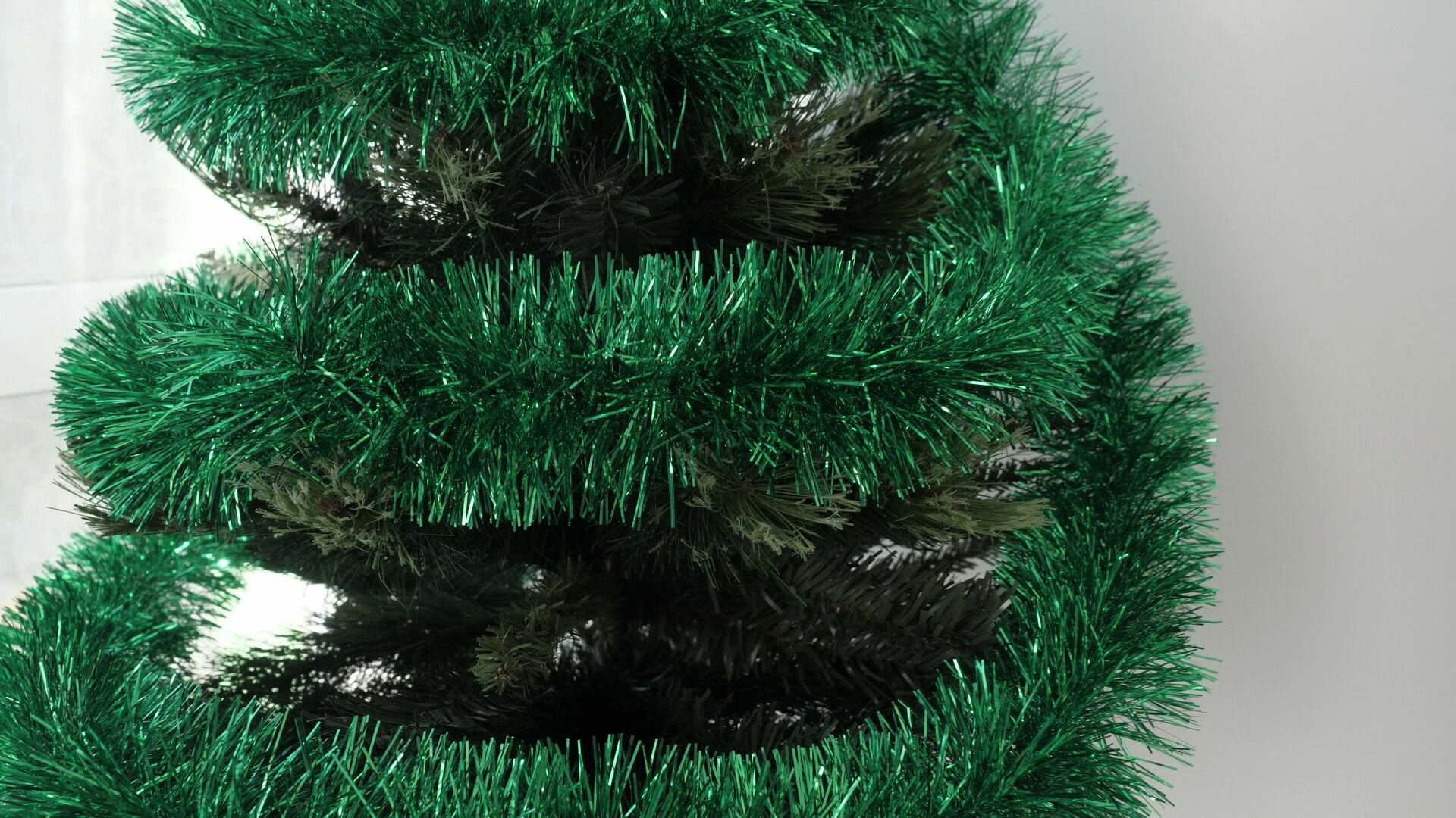 Мишура новогодняя зеленый длина 200см d- 9см 1шт.