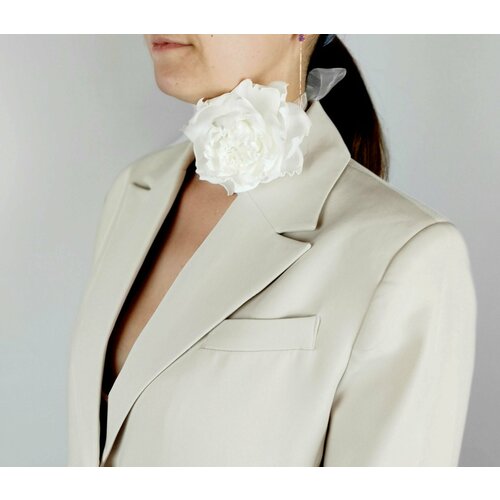 фото Чокер на шею цветок на ленте роза белая 001 milotto