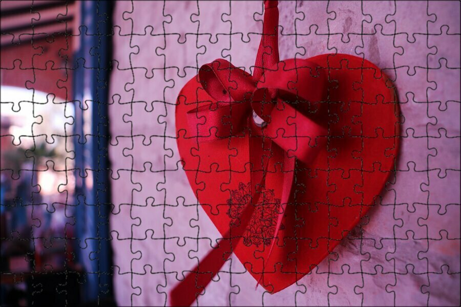 Магнитный пазл "Сердце, красный, любовь" на холодильник 27 x 18 см.
