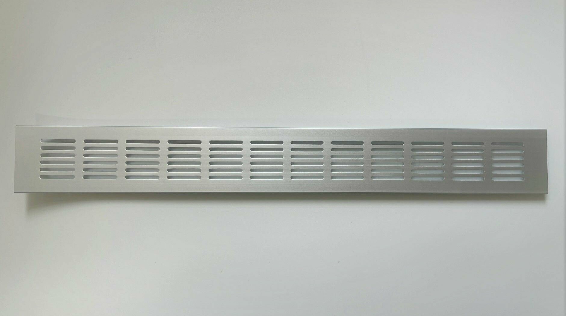 Решетка вентиляционная FM, 60х480, матовый хром — фото 1