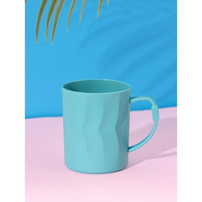фото Кружка пластиковая Доляна «Грани», 350 мл, цвет бирюзовый