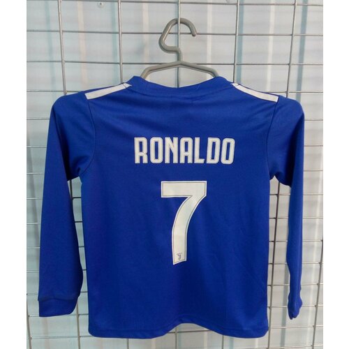 Рональдо детская Ювентус размер 18 ( на 4-5 лет ) форма ( майка + шорты ) футбольного клуба JUVENTUS ( Италия ) №7 RONALDO с длинными рукавами