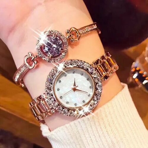 фото Наручные часы женские кварцевые наручные часы с браслетом, циферблат 28 см, со стразами из циркона, золотой time lider