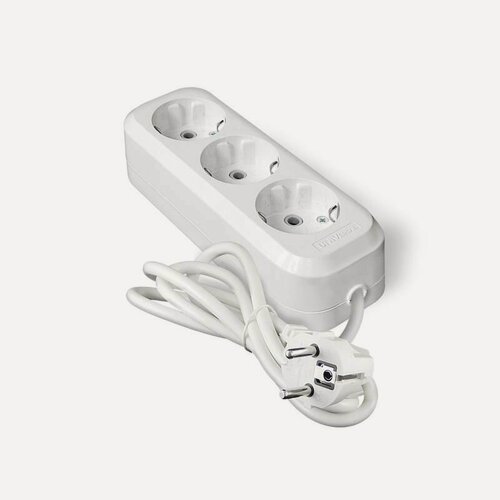 Изображение товара Удлинитель 3х3м с заземл. IP20 Е-303А ПВС 3х1.5 Universal 1722