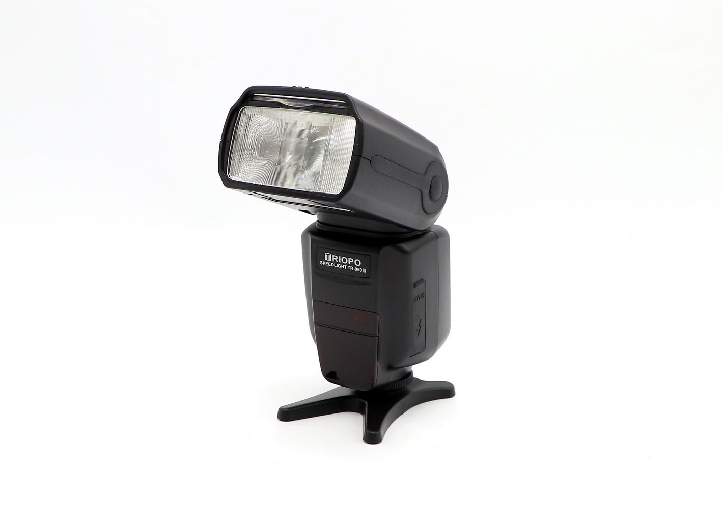 Фотовспышка Triopo SpeedLight TR-960 III