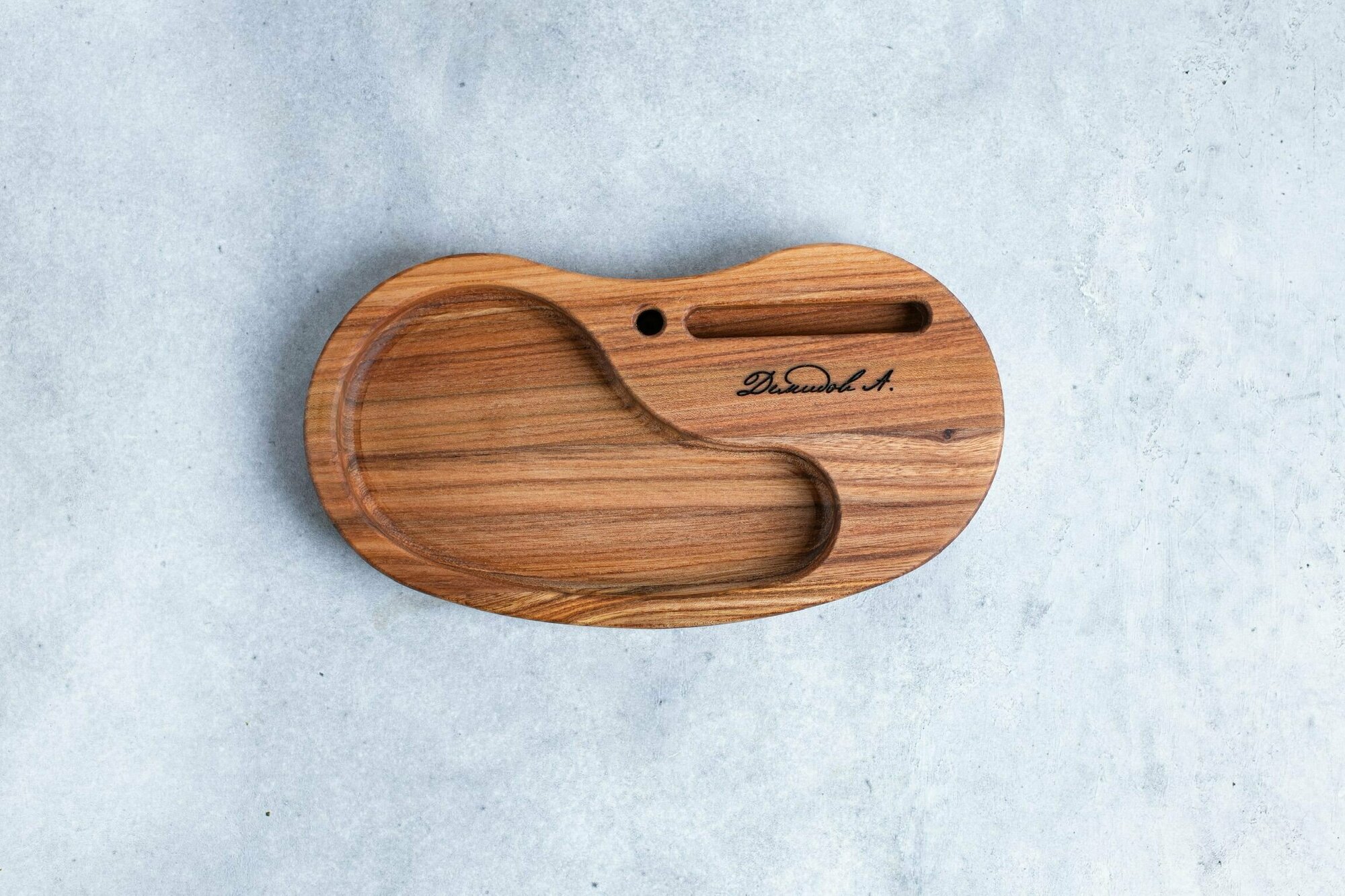 Органайзер с держателем для телефона карагач 26*15*2,5 (см)