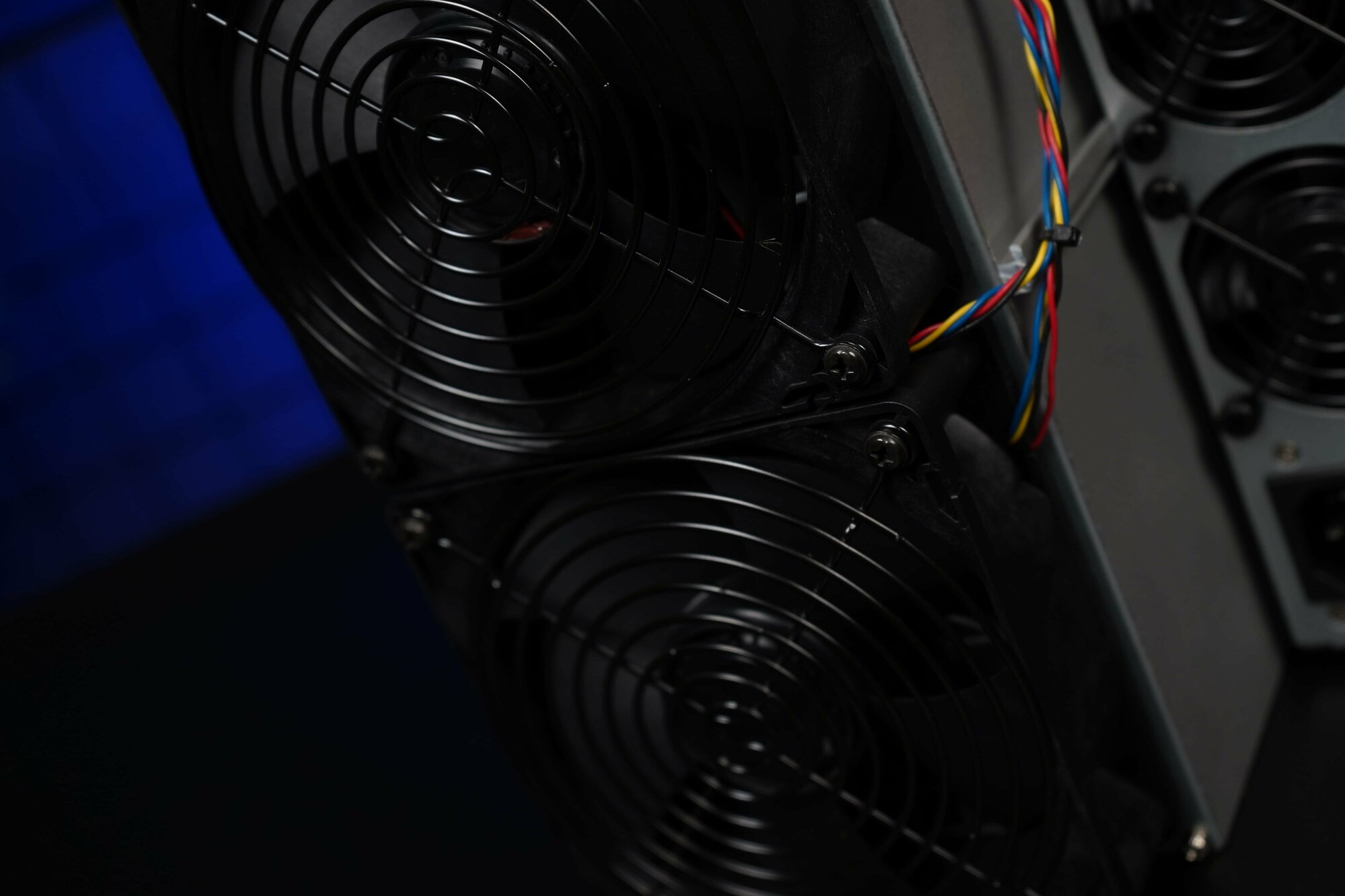 Asic-майнер Bitmain Antminer S19 XP 141TH/s — фото 15