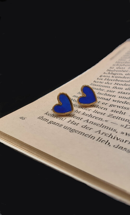 Серьги пусеты  Серьги пусеты Серьги в форме сердца., женские сережки-гвоздики в форме сердца в винтажном стиле.,, акрил, размер/диаметр 10 мм, синий, золотой