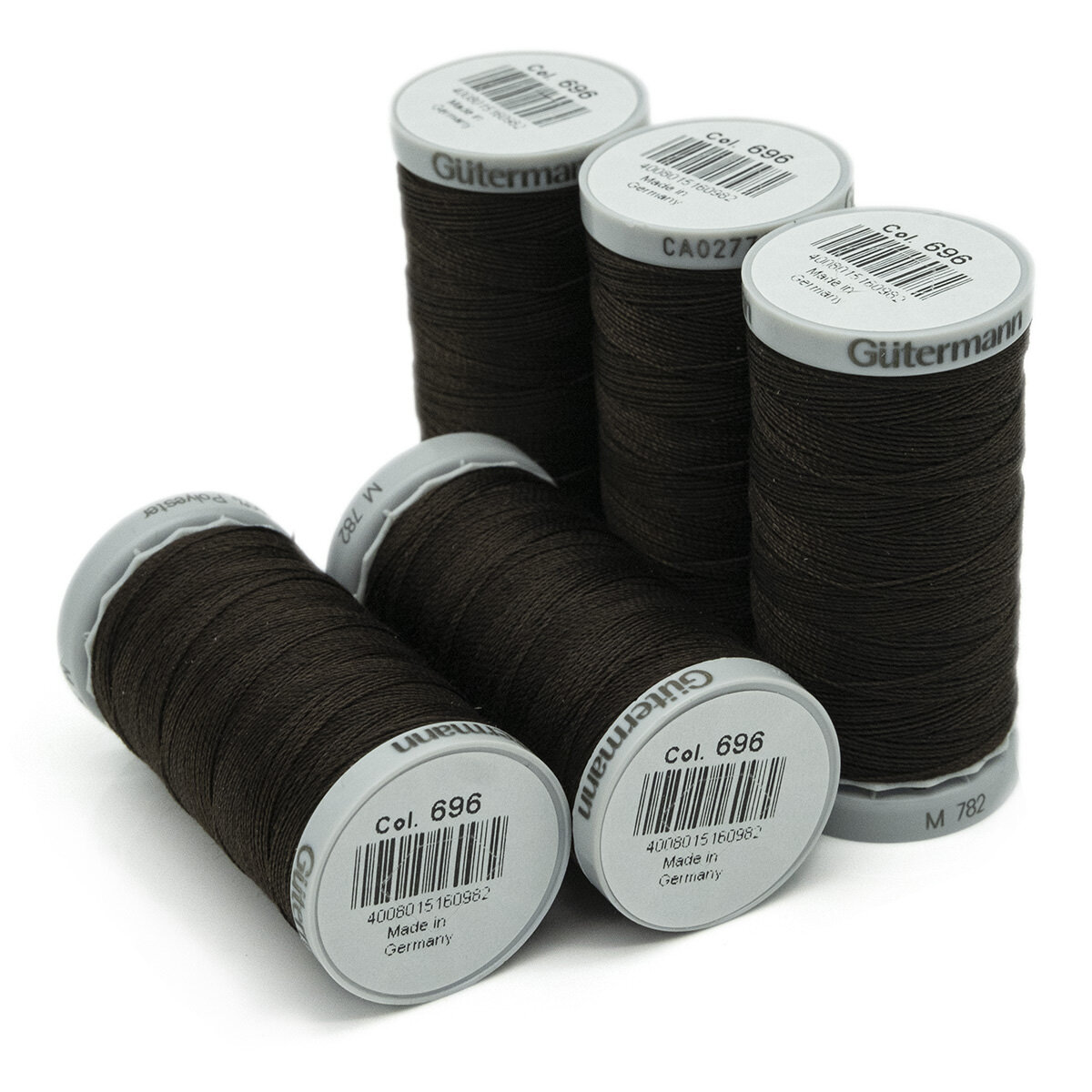 Нить Gutermann Extra Strong 40/100 м суперкрепкая, 100% полиэстер, цвет 696 шоколад — фото 1