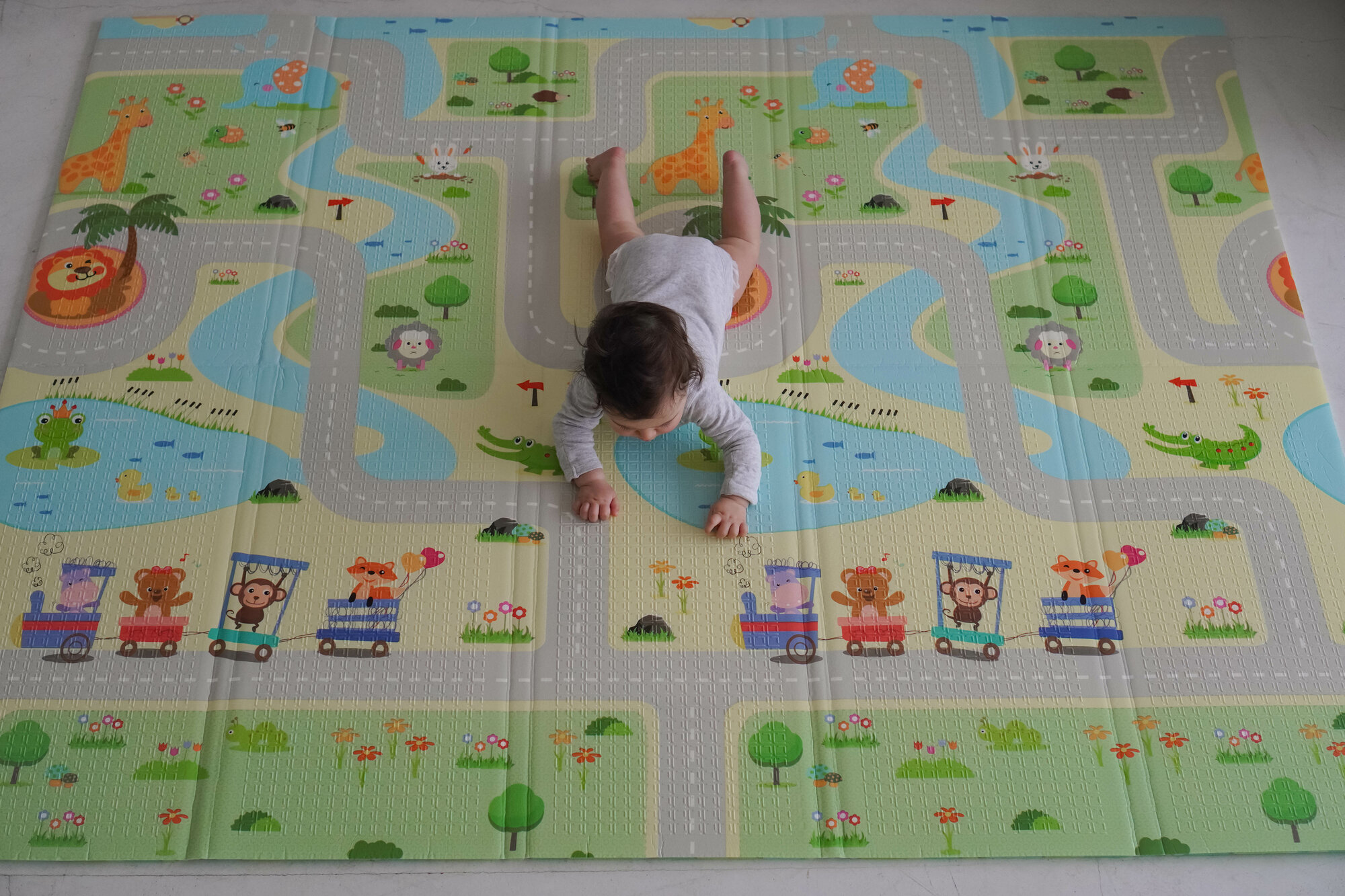 фото Детский коврик 200х180х0.8см