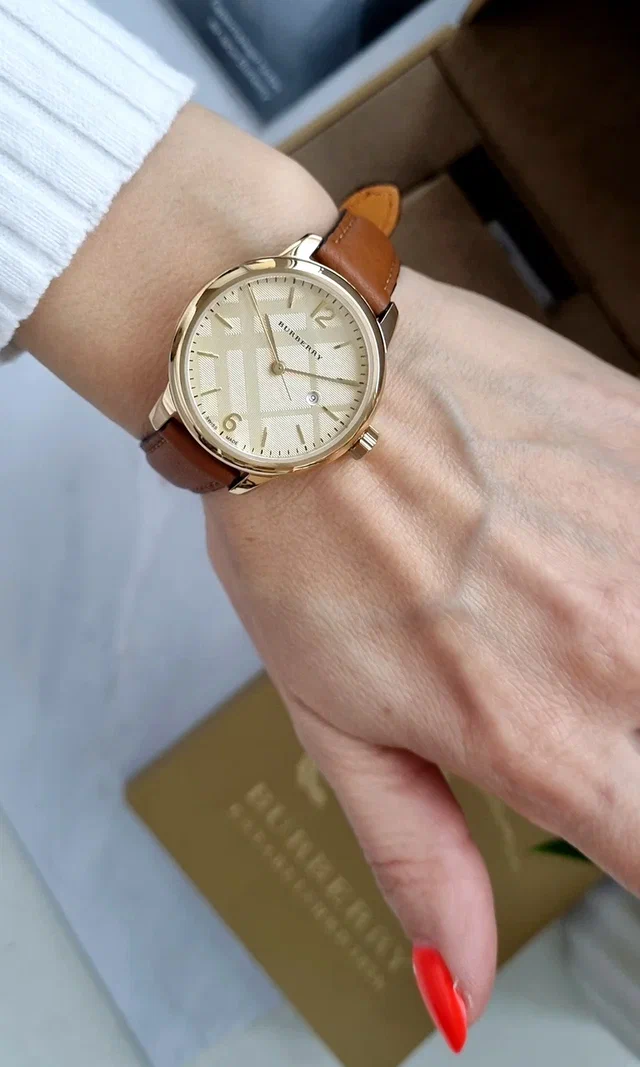 Наручные часы Burberry Classic BU10101