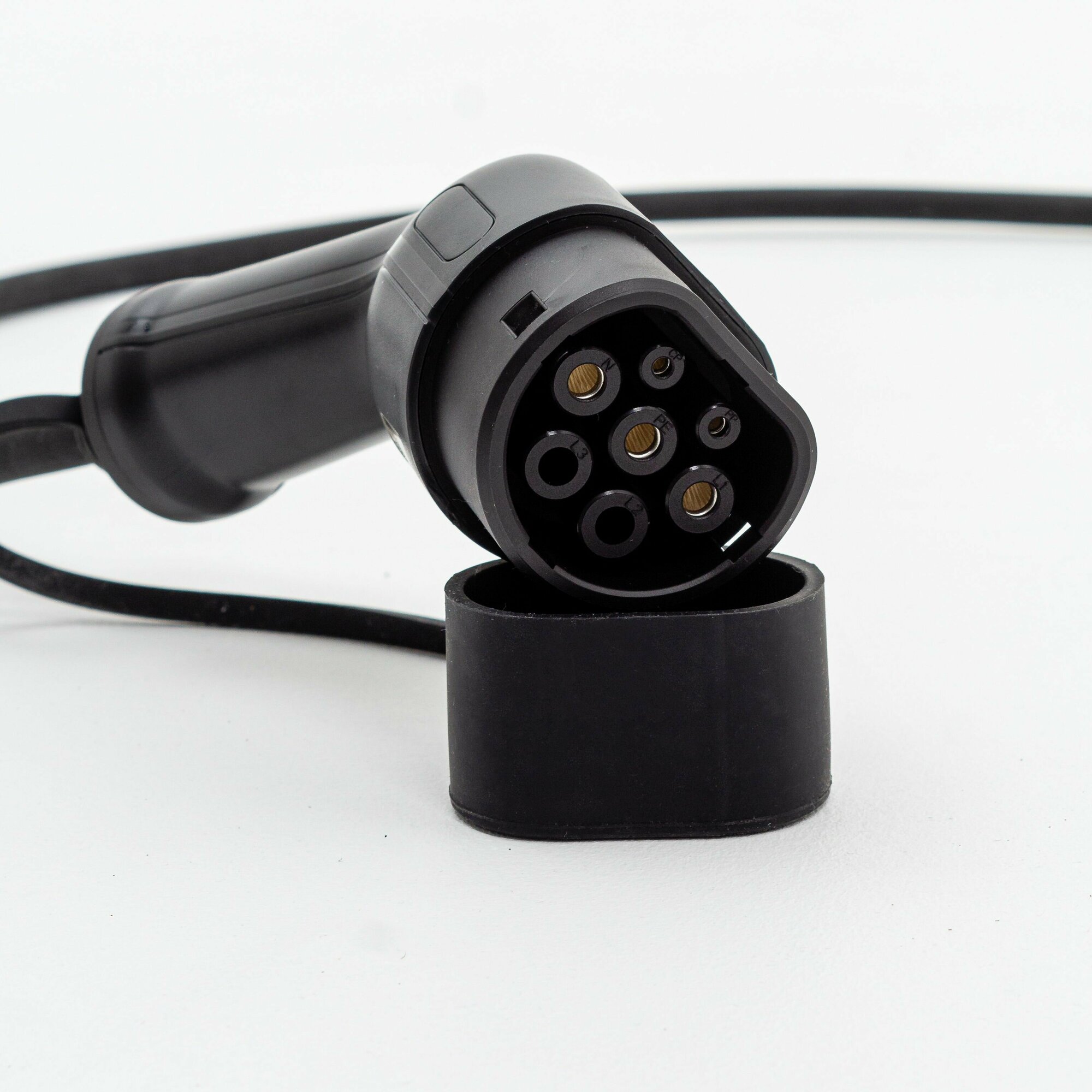 Станция НЗС зарядная для электромобиля MАКС 22 G — фото 1