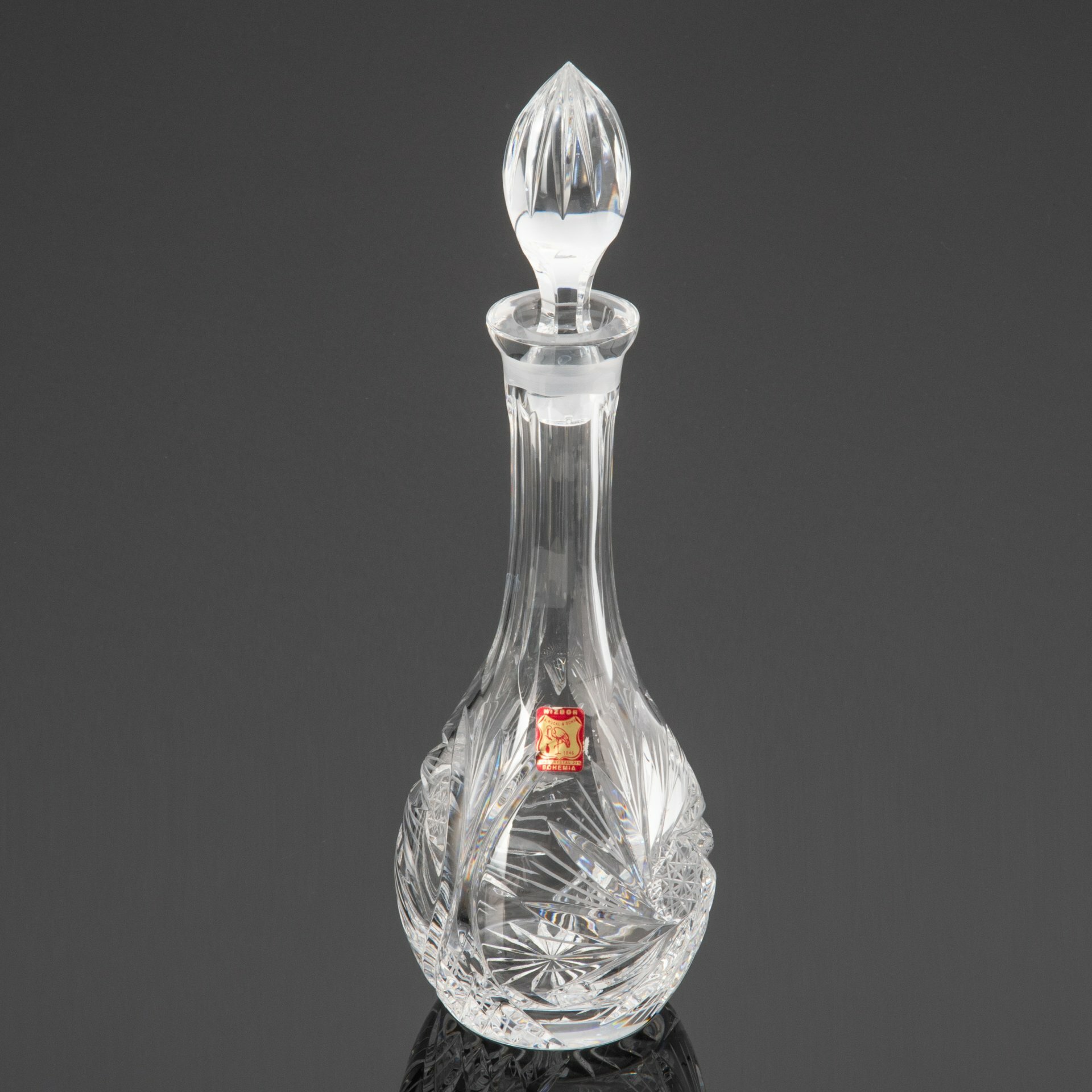 фото Графин (штоф) с пробкой , Nizbor, A. Ruckl & Sons, хрусталь, алмазная грань, Bohemia Crystal, Чехия