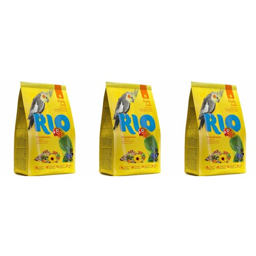 RIO Корм для средних попугаев основной, 500 г, 3 шт rio корм для средних попугаев основной 500 г
