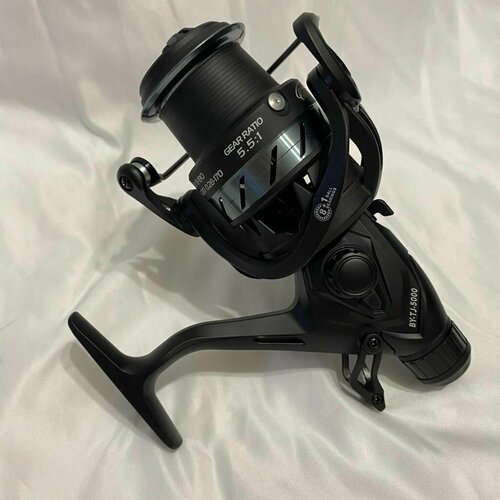 фото Катушка с байтранером boyaby tj-5000 8+1 п. , 5.5:1 в кофре