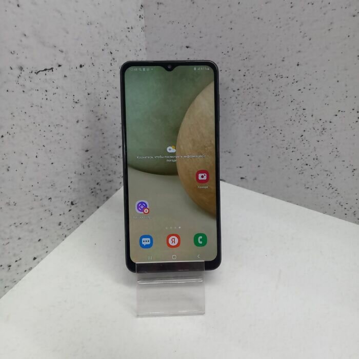 Смартфон Samsung Galaxy A12 2/32 Гб Черный