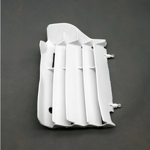 Дефлектор воздушный правый BSE RTC300MZ серия 670₽