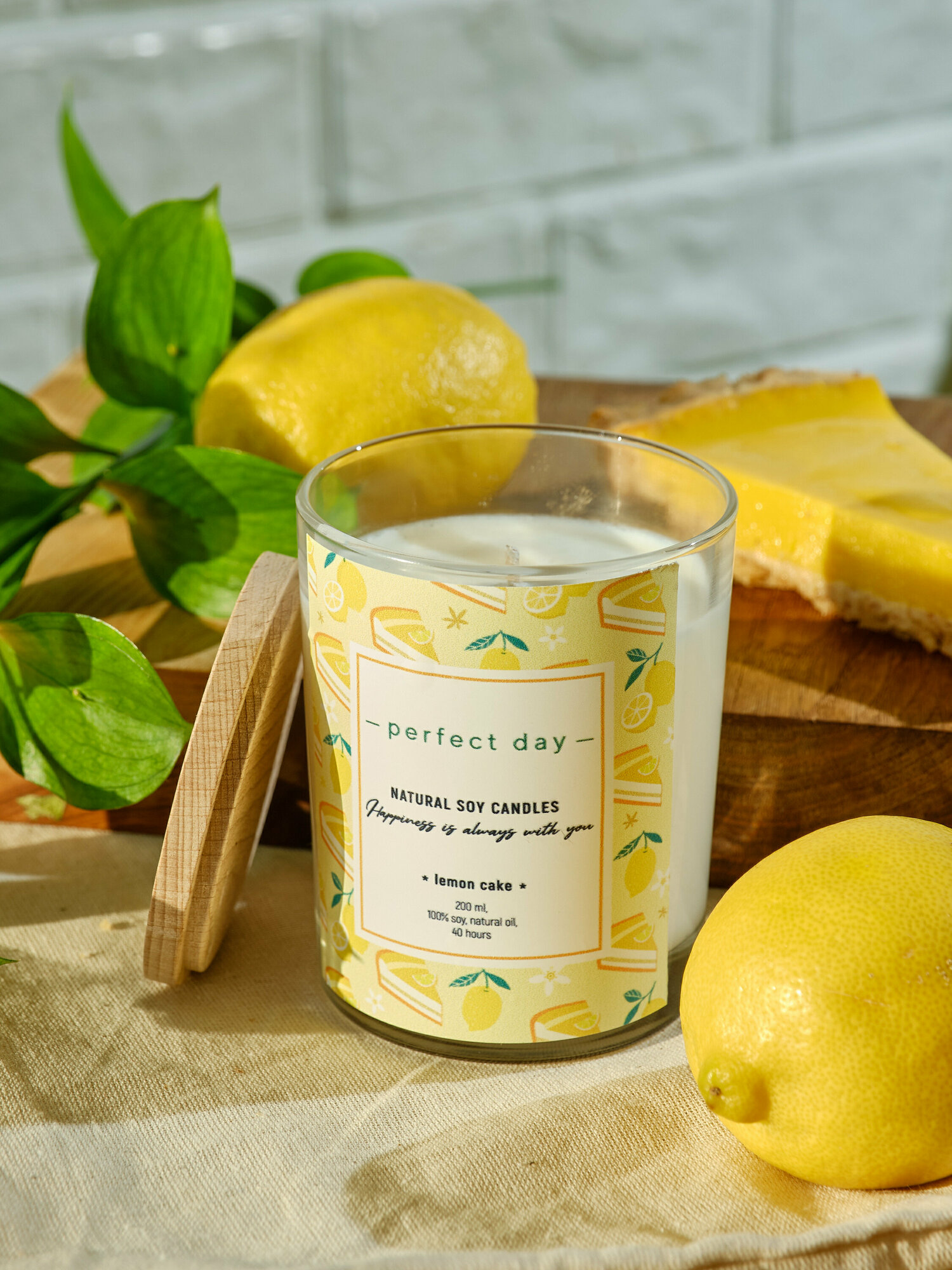 фото Свеча ароматическая "Lemon cake/ Лимонный пирог хлопковый фитиль