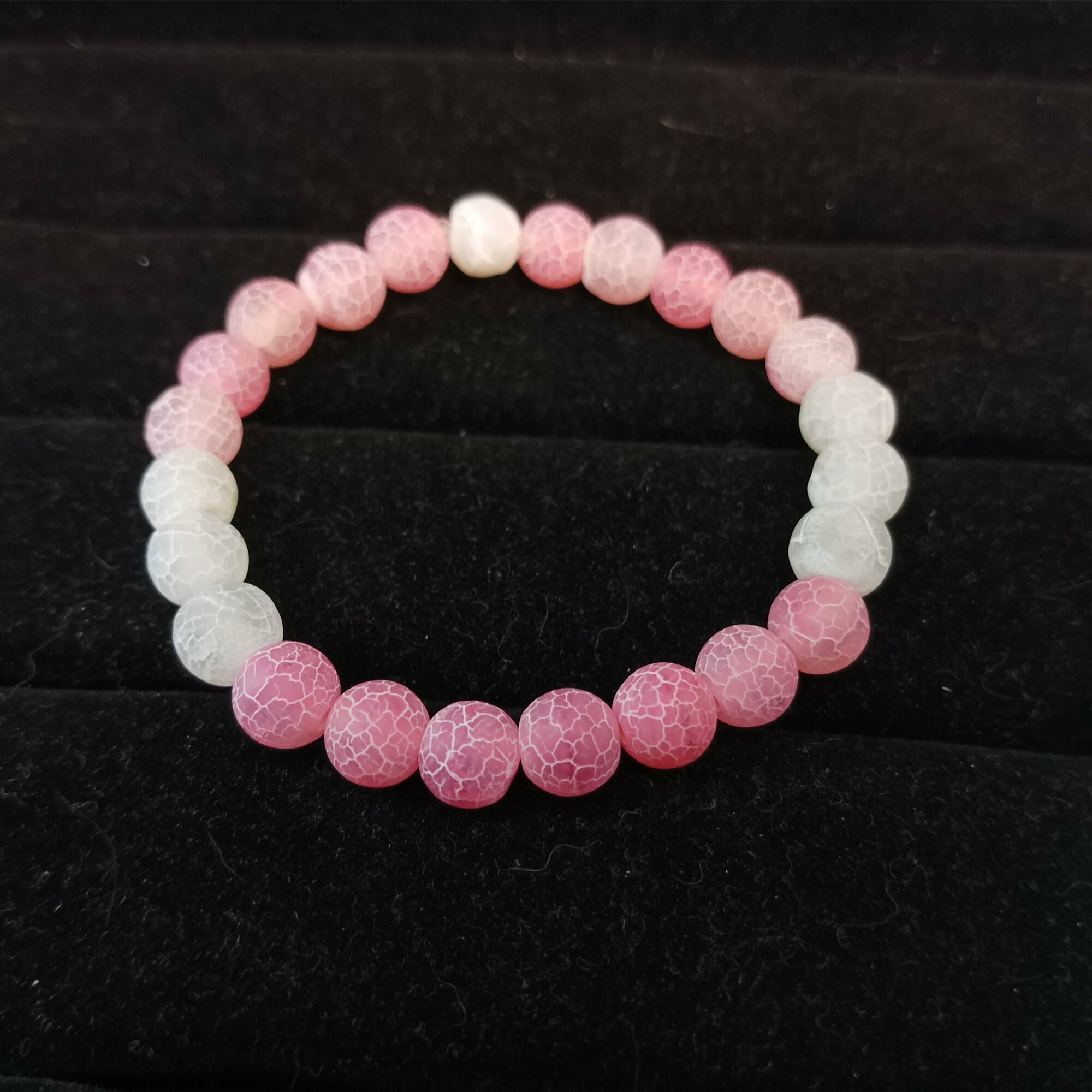 Браслет-нить агат размер 22 см диаметр 6.8 см белый/розовый