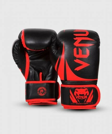 Боксерские перчатки Venum Challenger 2.0 Exclusive 12oz черный, красный