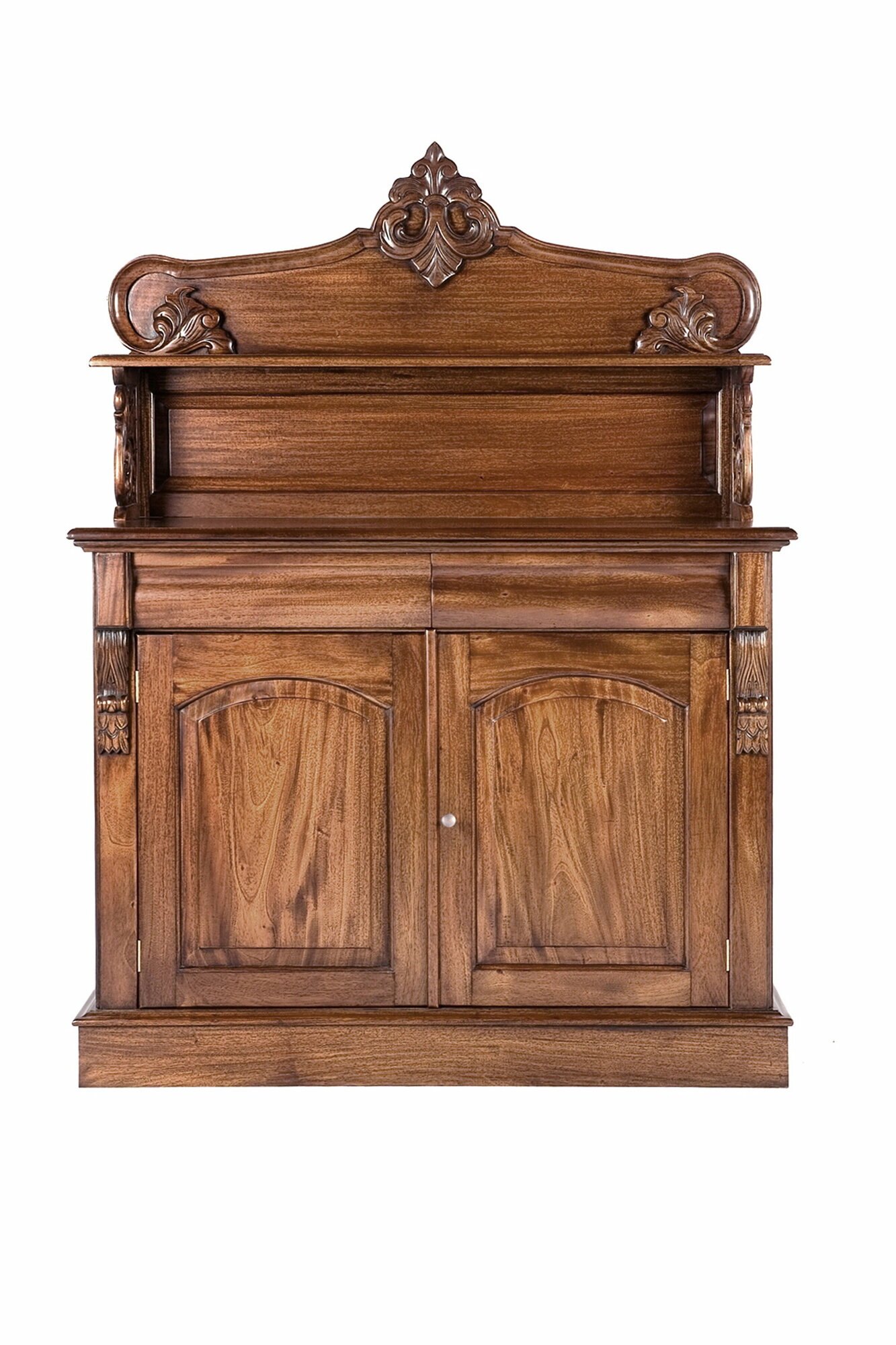 фото Буфет с двумя дверями и надставкой