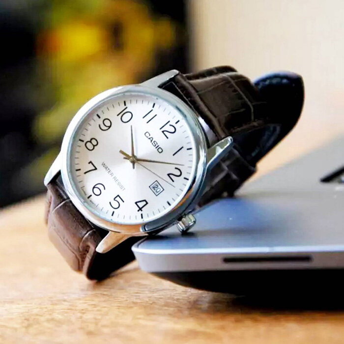 Наручные часы CASIO Collection, серебряный — фото 1