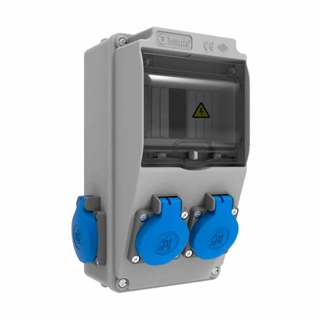 фото Щиток для 5 автоматов, с 4 Sсhuko розетками, 120 х 255 х 122 мм