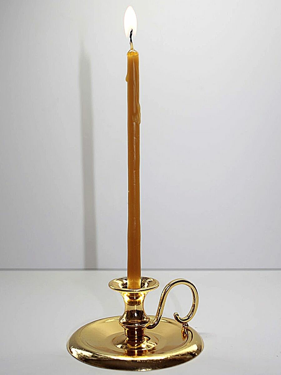 Металлический подсвечник для тонкой свечи золотистый - фотография № 4