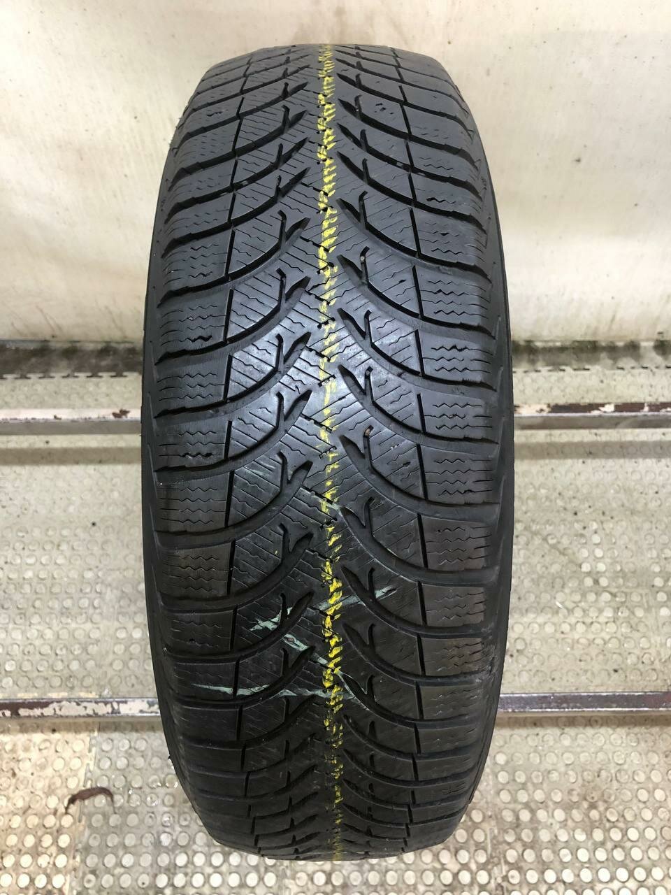 Michelin Alpin A4 185/65 R15 БУ Шины Зимние