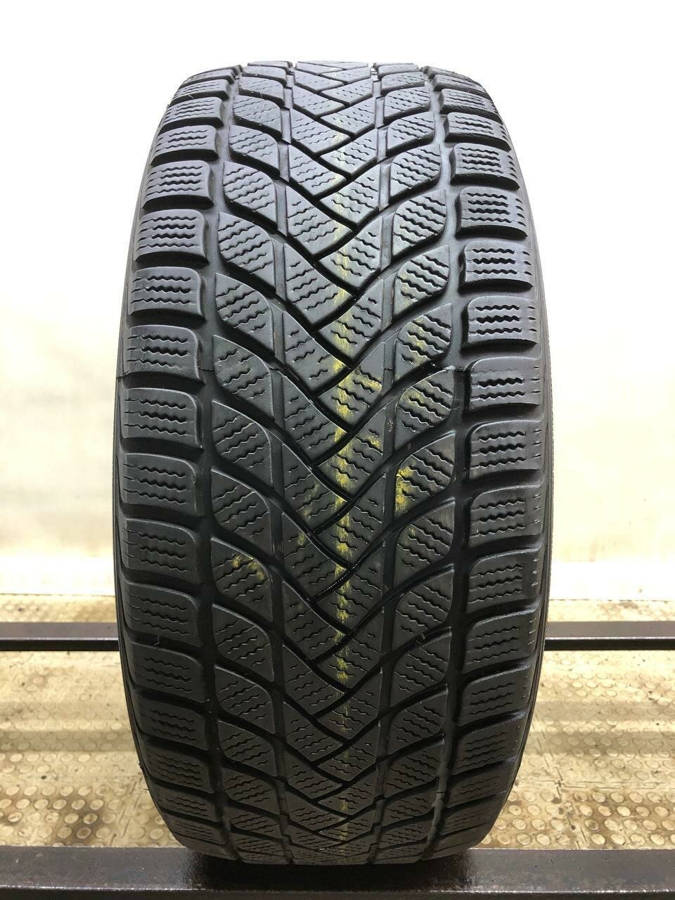 Delinte Winter WD6 215/50 R17 БУ Шины Зимние