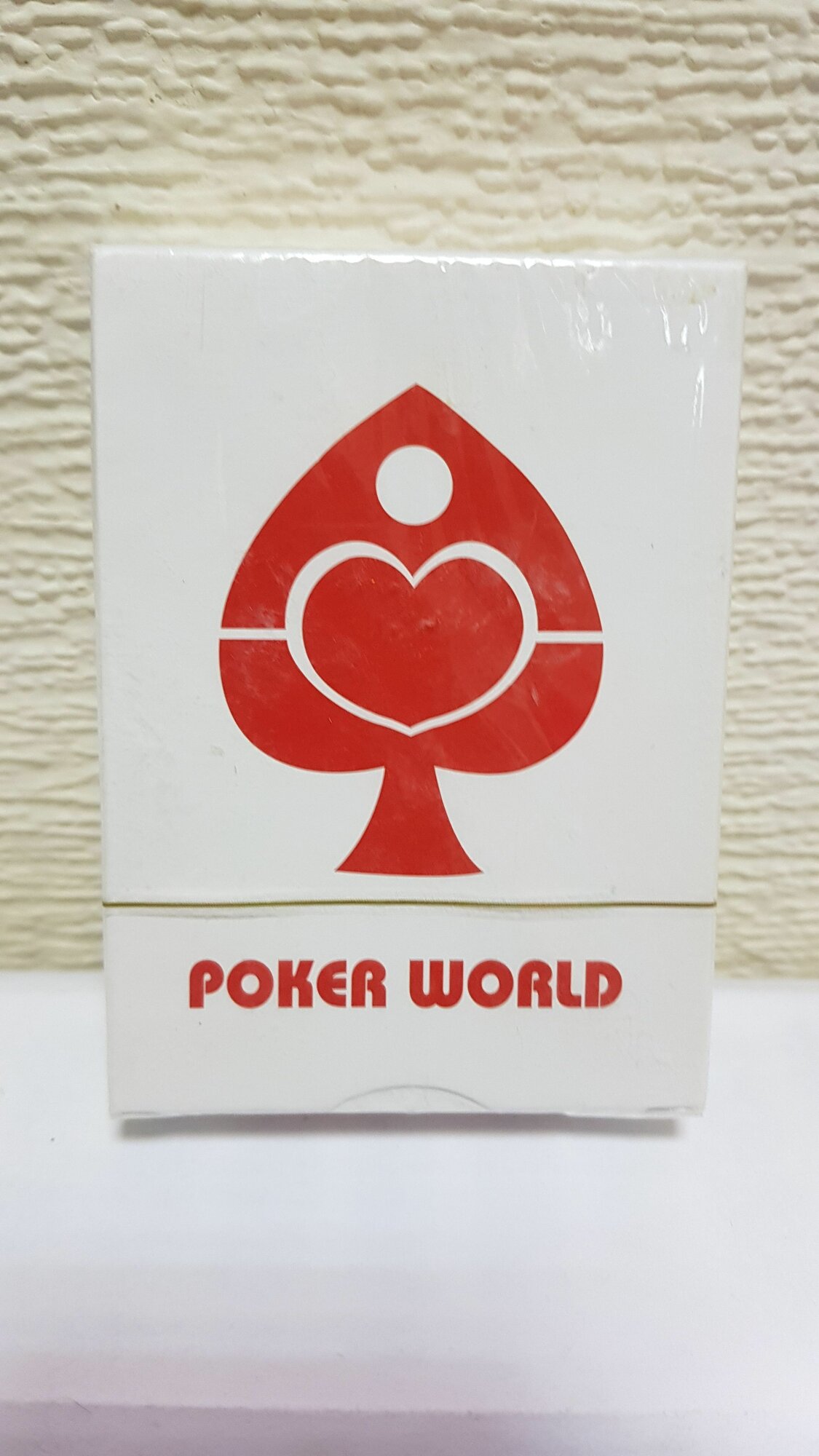 Карты игральные "Poker WORLD" с пластиковым покрытием, 54шт красные