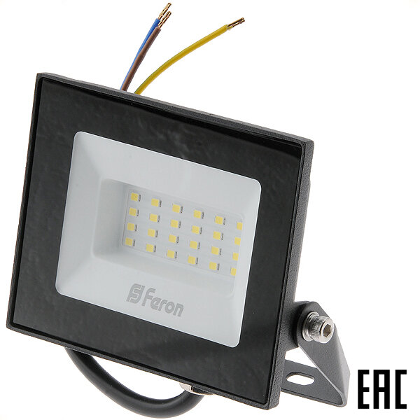 фото Прожектор светодиодный Feron LL-920 220В 30Вт 2850 Лм 6400К IP65 32101 (2 шт. в комплекте)