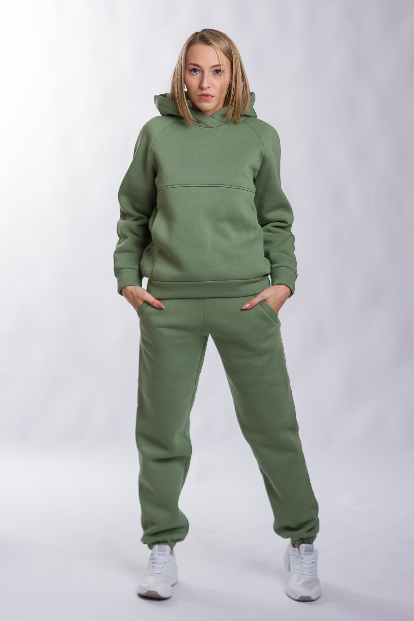 Костюм спортивный