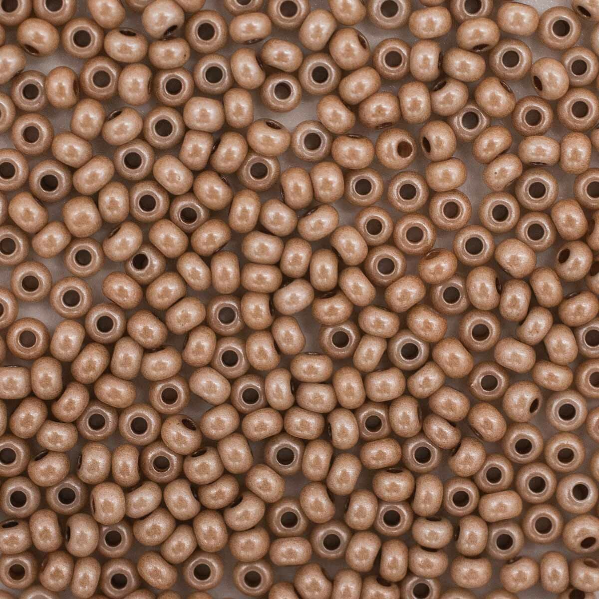 Бисер чешский Preciosa 10/0 (2,3 мм), цвет № 46318, 5г*10 упак